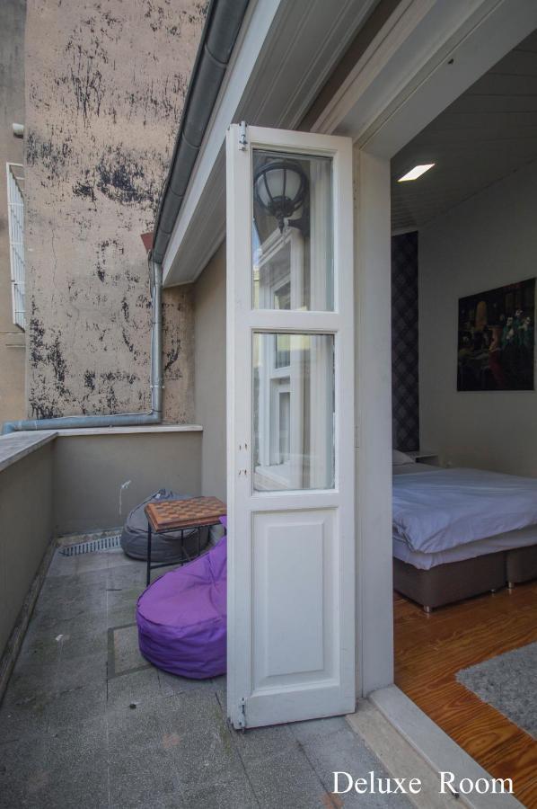 איסטמבול Puhu Otel מראה חיצוני תמונה