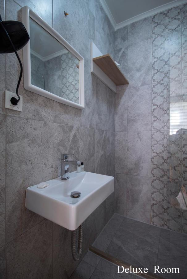 איסטמבול Puhu Otel מראה חיצוני תמונה